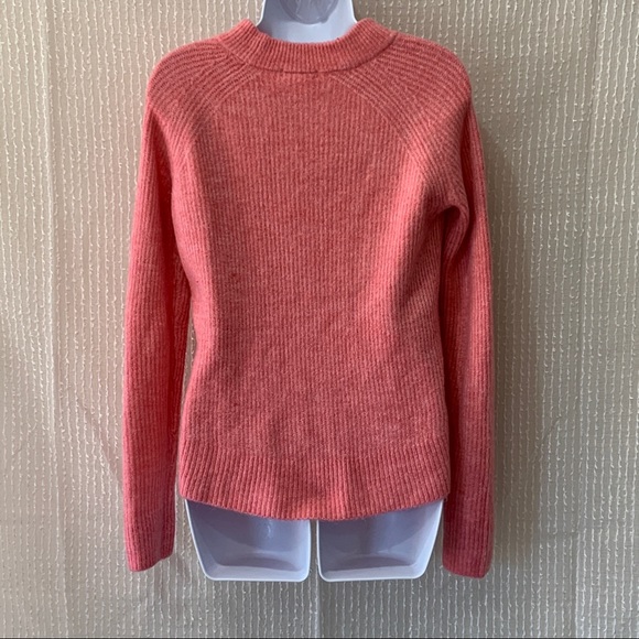 ❤H&M 🌸Pink Basic Sweater - Picture 2 of 4